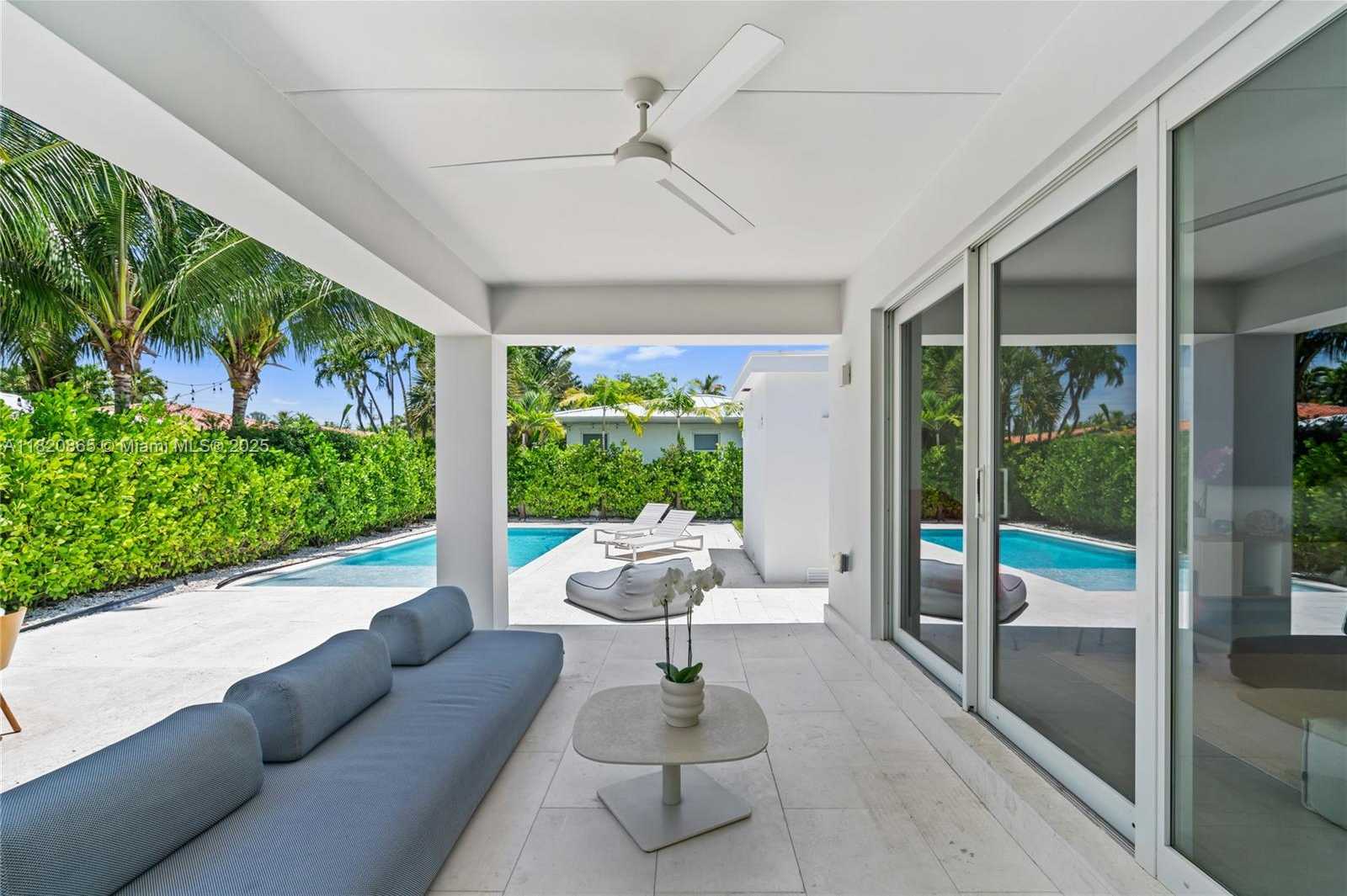 Small Image of 9033 EMERSON AVE, Surfside Number 31