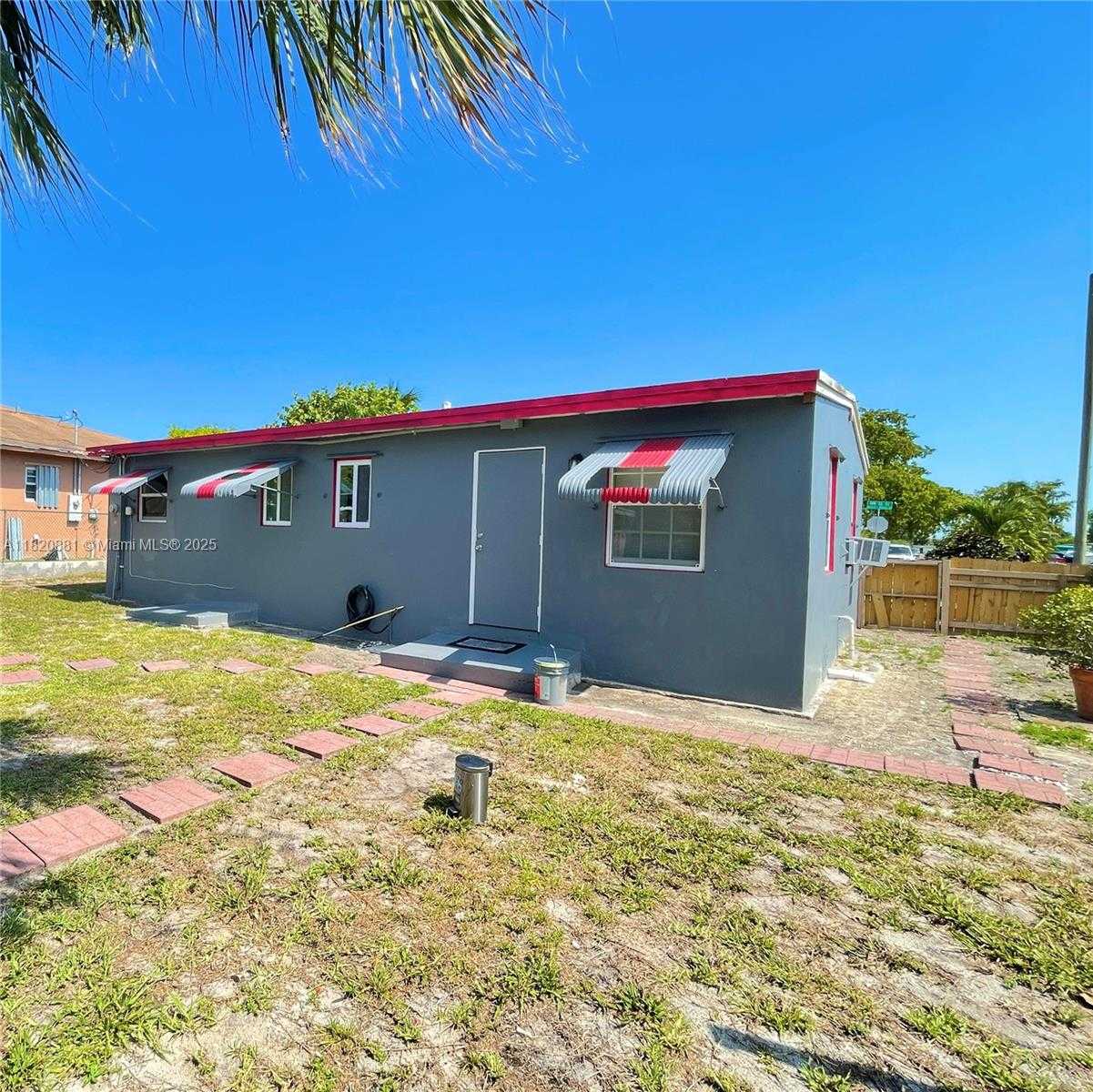 Small Image of 381 NORTH WEST 16TH ST, Pompano Beach Number 12