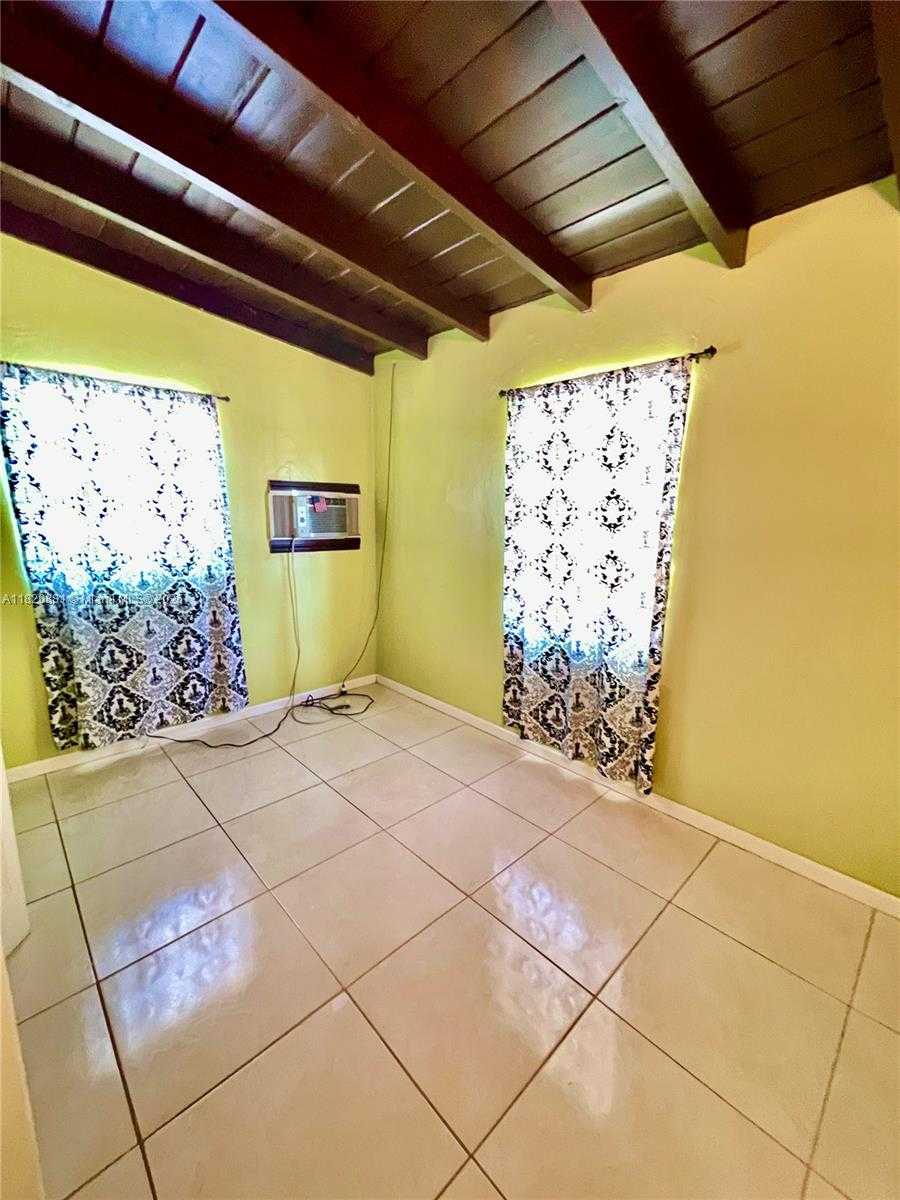 Small Image of 381 NORTH WEST 16TH ST, Pompano Beach Number 18
