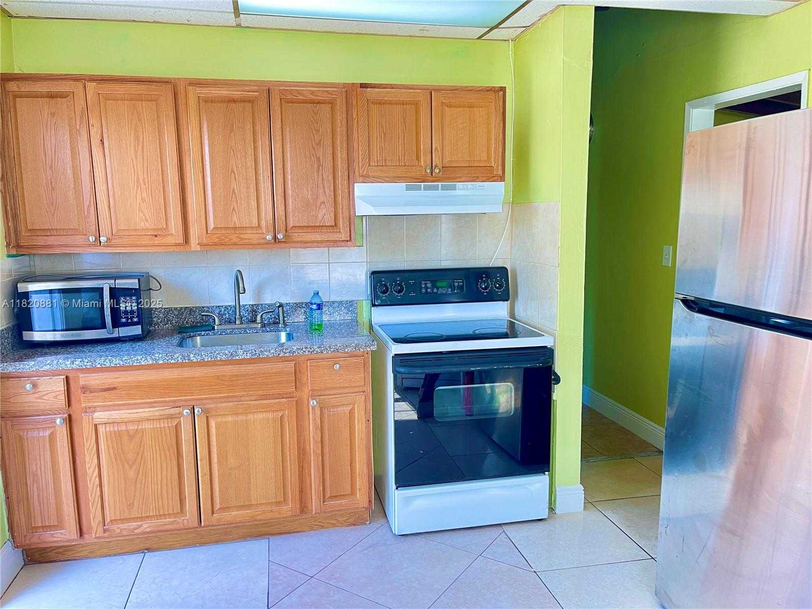Small Image of 381 NORTH WEST 16TH ST, Pompano Beach Number 25