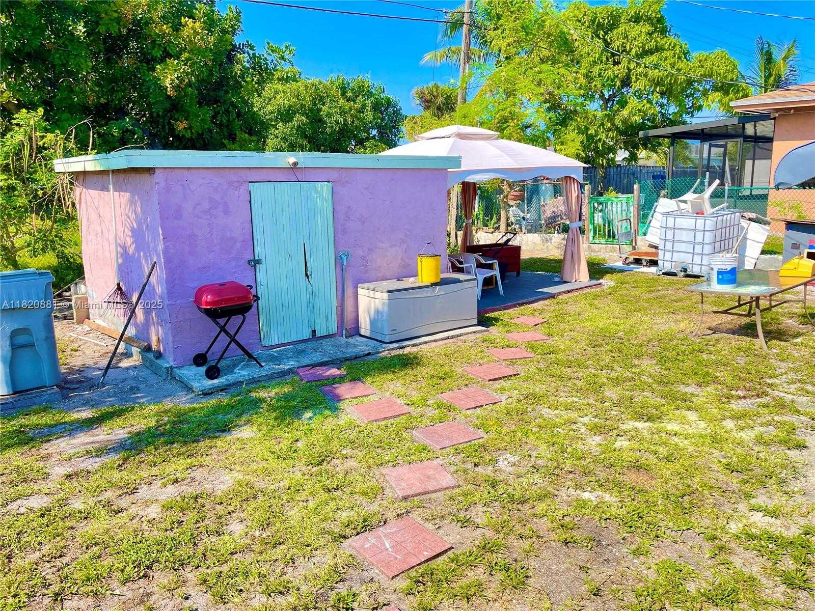 Small Image of 381 NORTH WEST 16TH ST, Pompano Beach Number 28