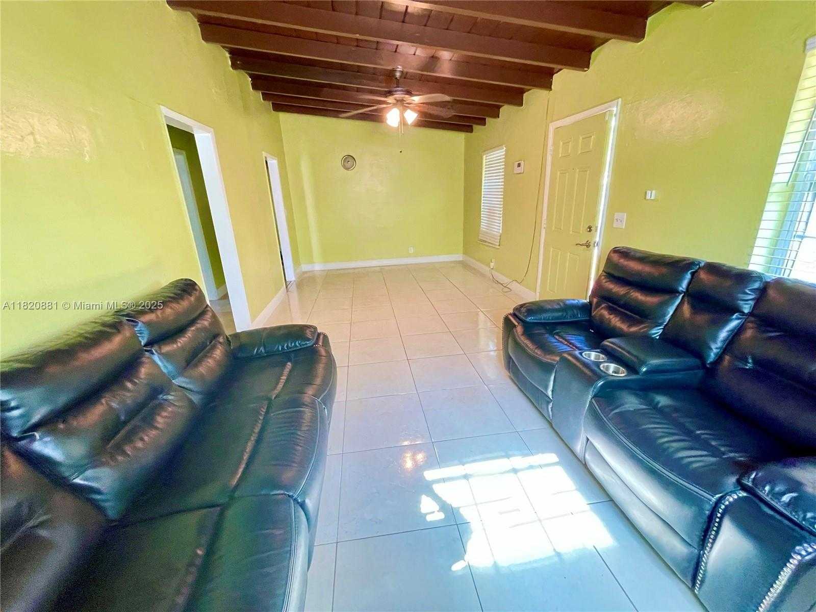 Small Image of 381 NORTH WEST 16TH ST, Pompano Beach Number 32