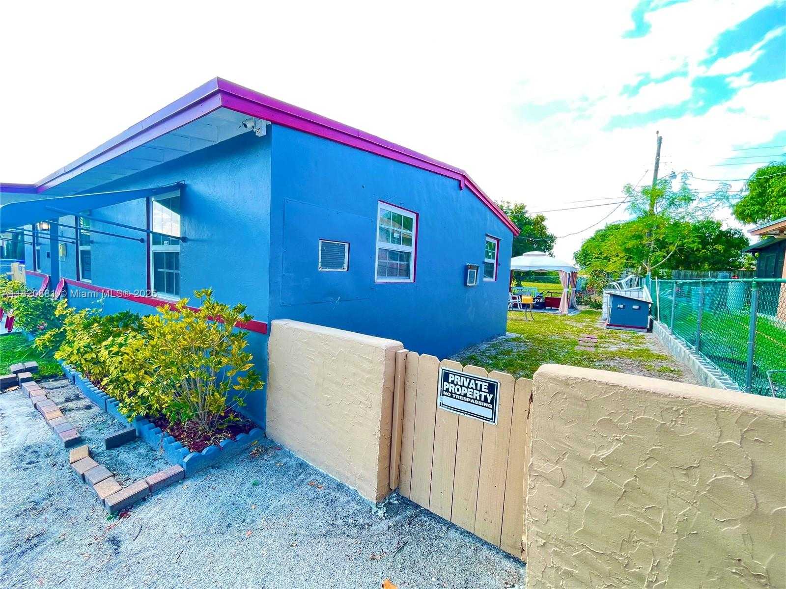 Small Image of 381 NORTH WEST 16TH ST, Pompano Beach Number 7