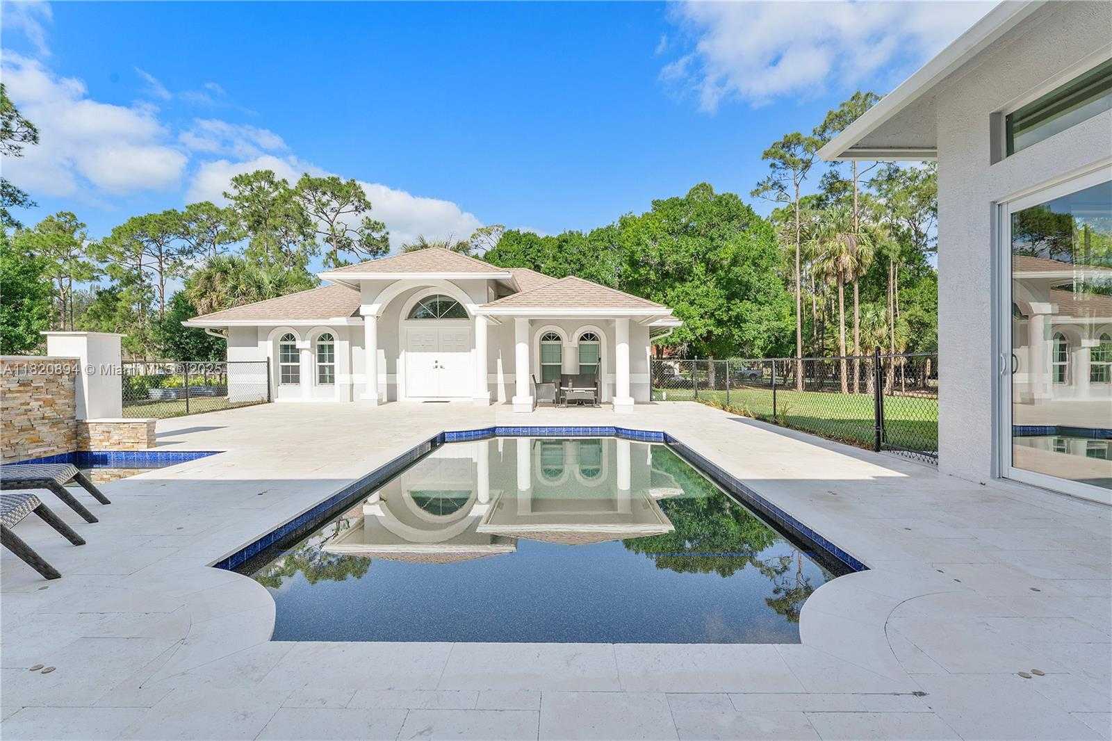 Small Image of 17038 NORTH 61ST PL N, Loxahatchee Number 21