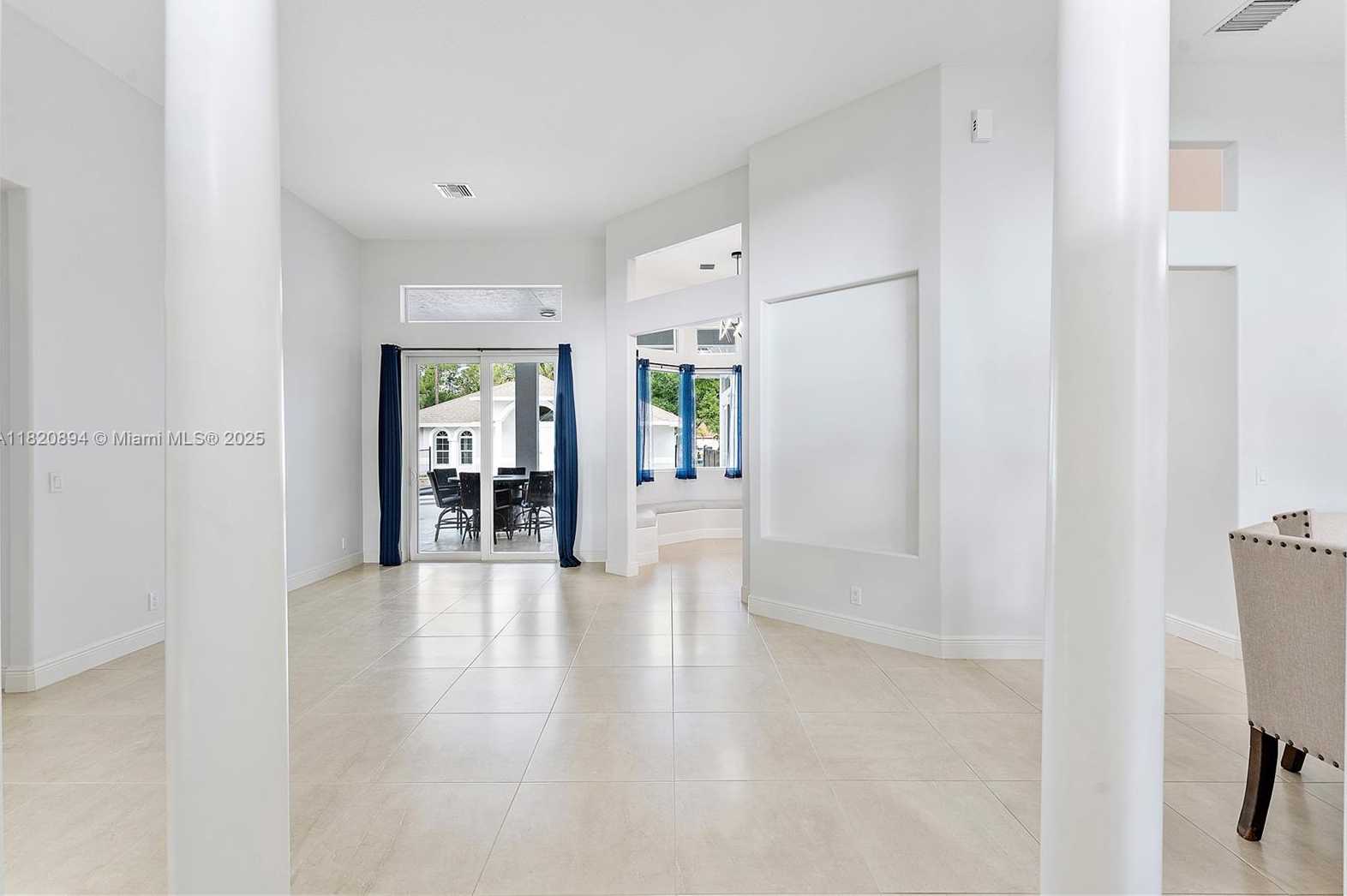 Small Image of 17038 NORTH 61ST PL N, Loxahatchee Number 24