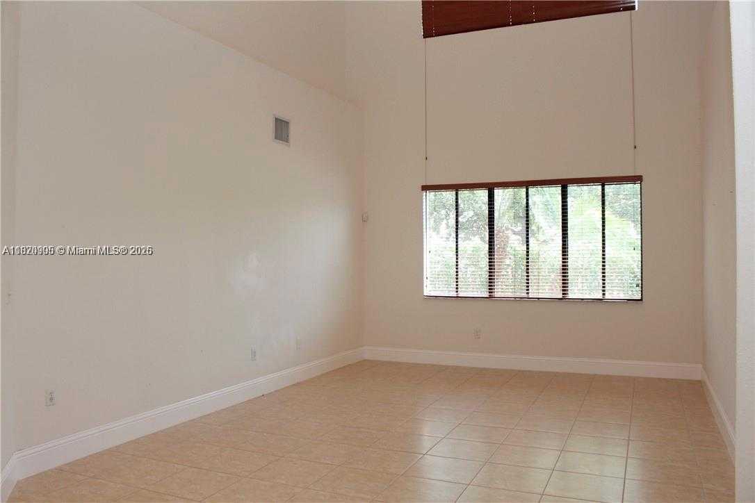 Small Image of 19383 SOUTH WEST 79TH AVE, Cutler Bay Number 12
