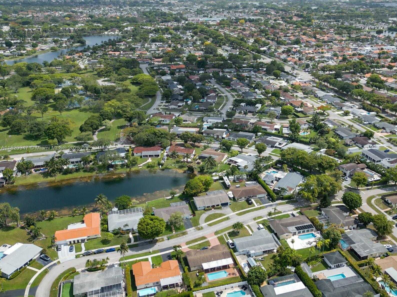 Small Image of 14540 SOUTH WEST 77TH ST, Miami Number 32