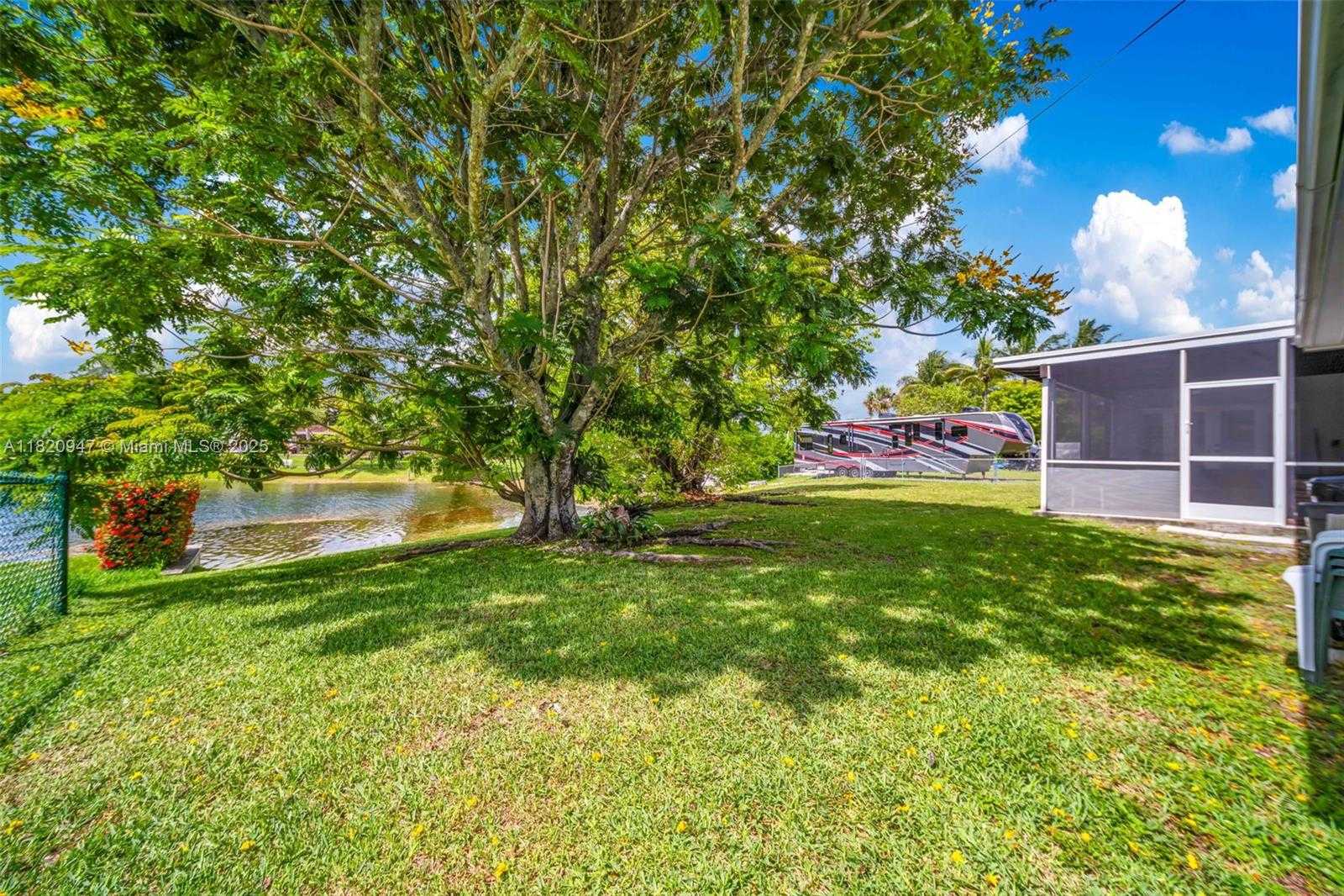Small Image of 14540 SOUTH WEST 77TH ST, Miami Number 41
