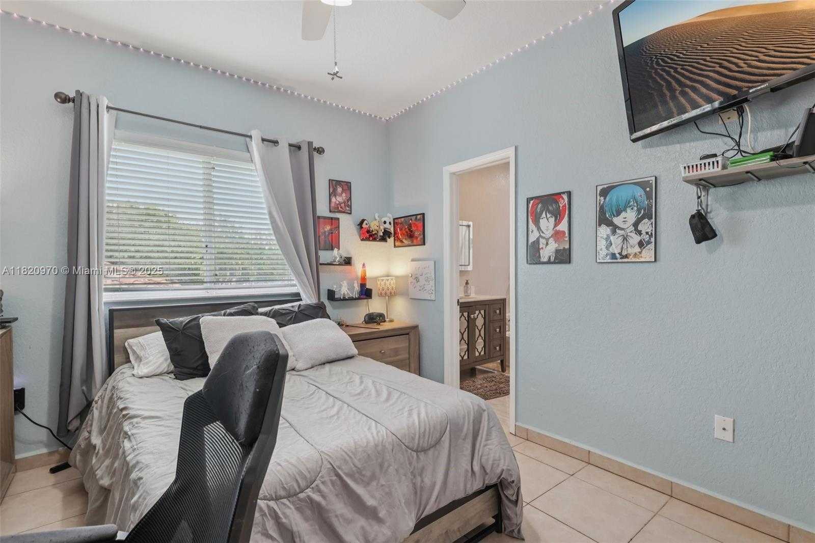 Small Image of 8981 NORTH WEST 166TH TER, Miami Lakes Number 37