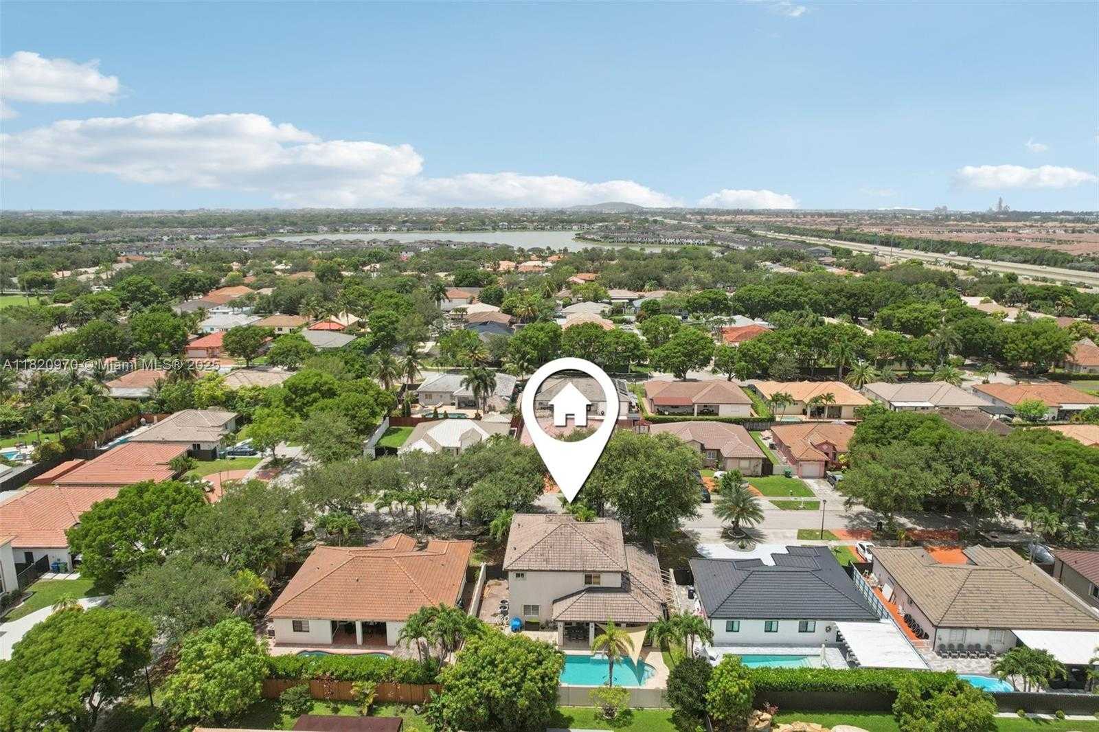 Small Image of 8981 NORTH WEST 166TH TER, Miami Lakes Number 55
