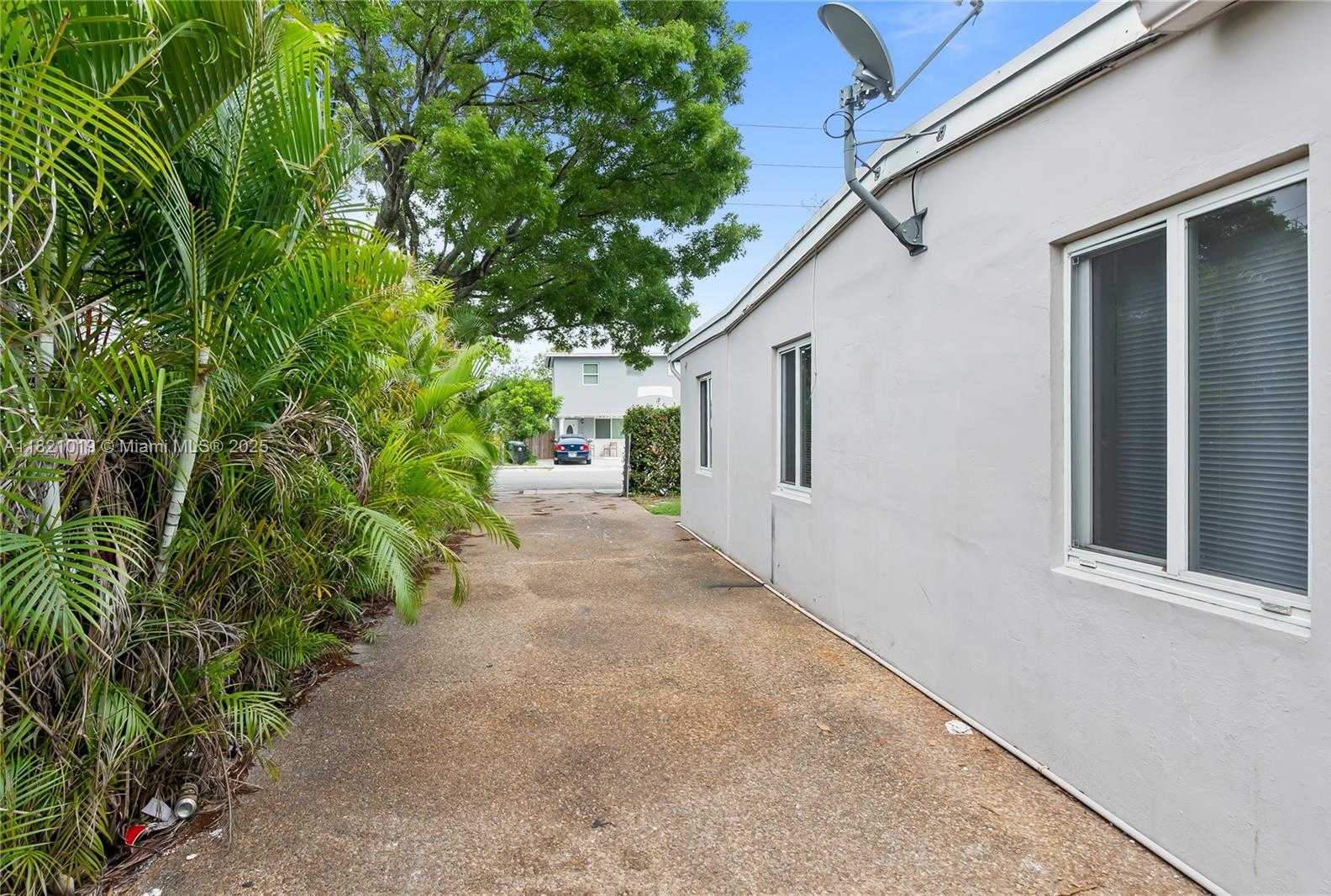 Small Image of 533 NORTH WEST 20TH AVE, Fort Lauderdale Number 22