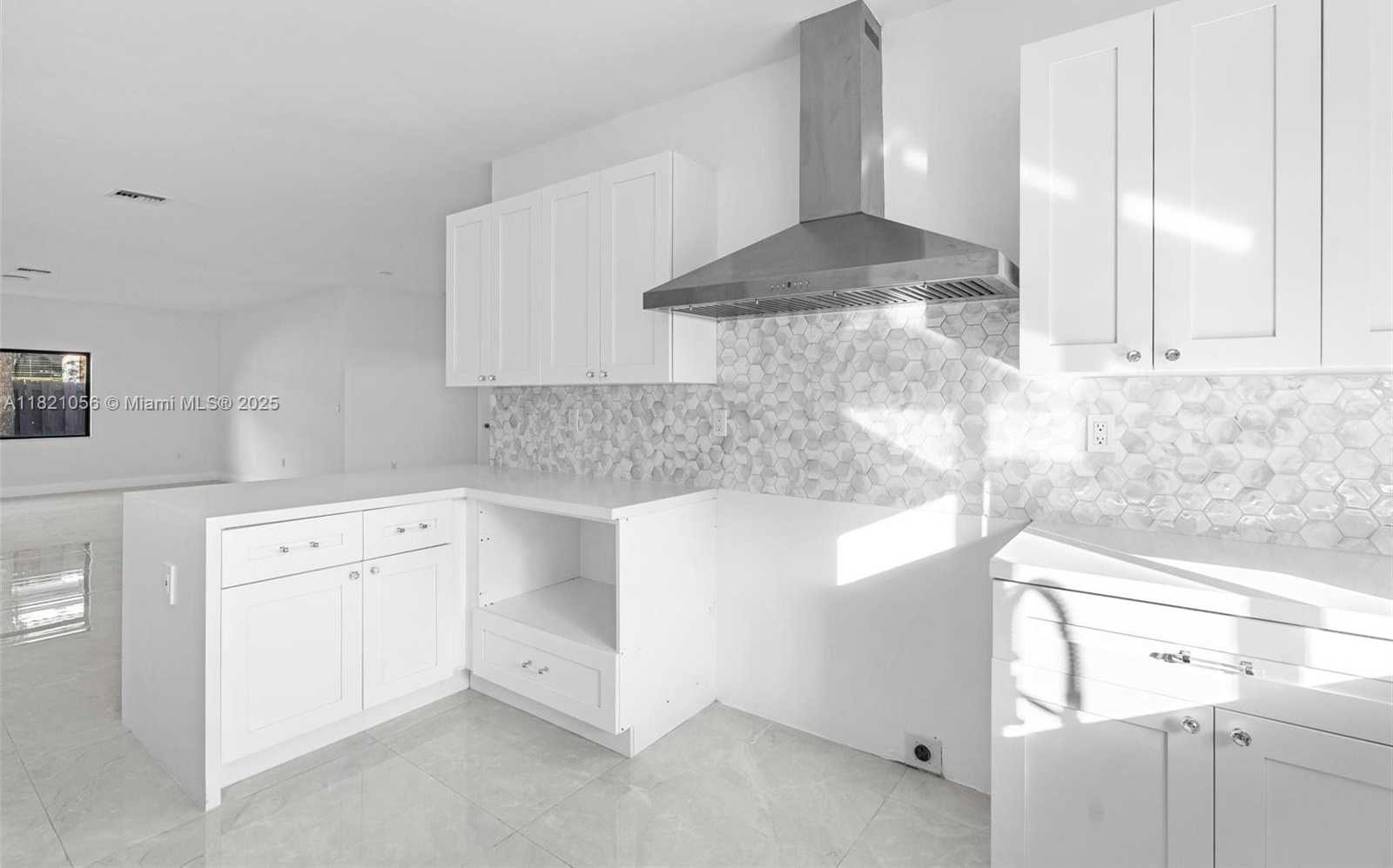 Small Image of 21235 INGRAHAM AVE RD, Cutler Bay Number 16