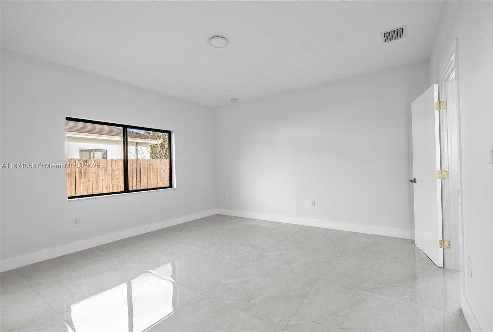Small Image of 21235 INGRAHAM AVE RD, Cutler Bay Number 20