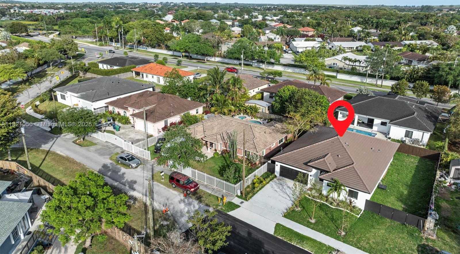 Small Image of 21235 INGRAHAM AVE RD, Cutler Bay Number 36