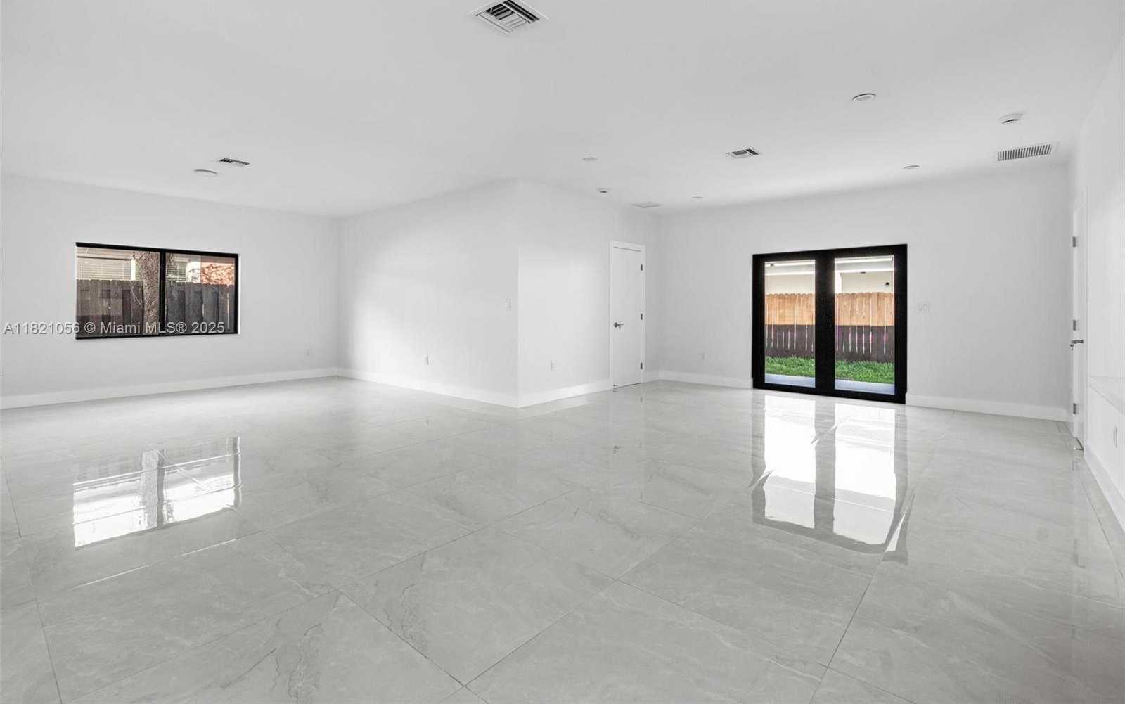 Small Image of 21235 INGRAHAM AVE RD, Cutler Bay Number 7