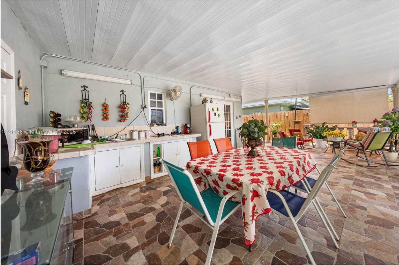 Small Image of 611 EAST 48TH ST, Hialeah Number 11
