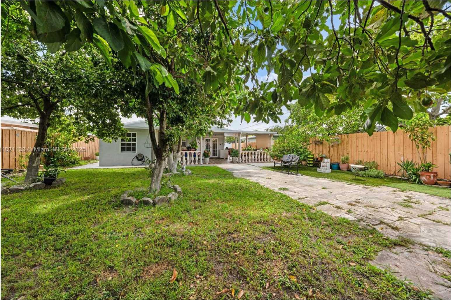 Small Image of 611 EAST 48TH ST, Hialeah Number 12