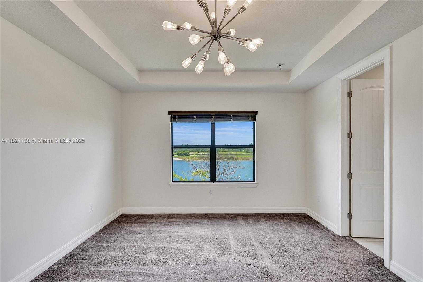 Small Image of 4833 SAN FRATELLO CIR, Lake Worth Number 27