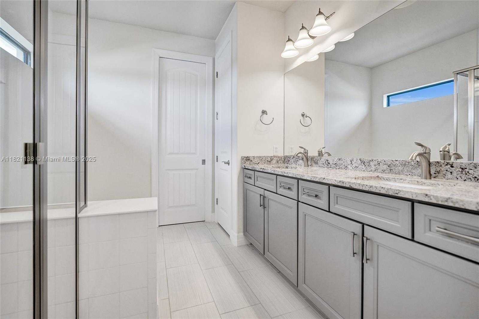 Small Image of 4833 SAN FRATELLO CIR, Lake Worth Number 36