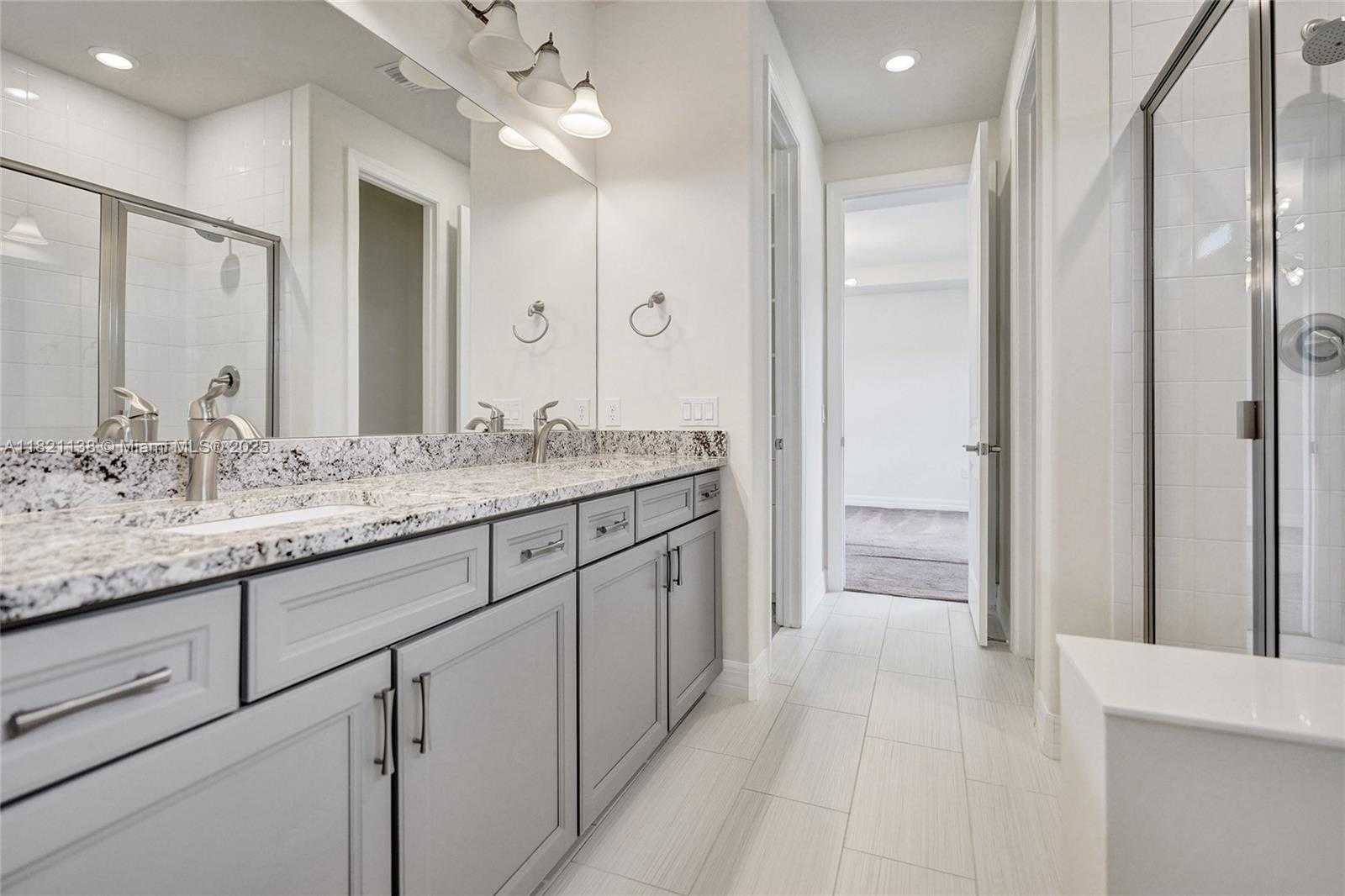 Small Image of 4833 SAN FRATELLO CIR, Lake Worth Number 38