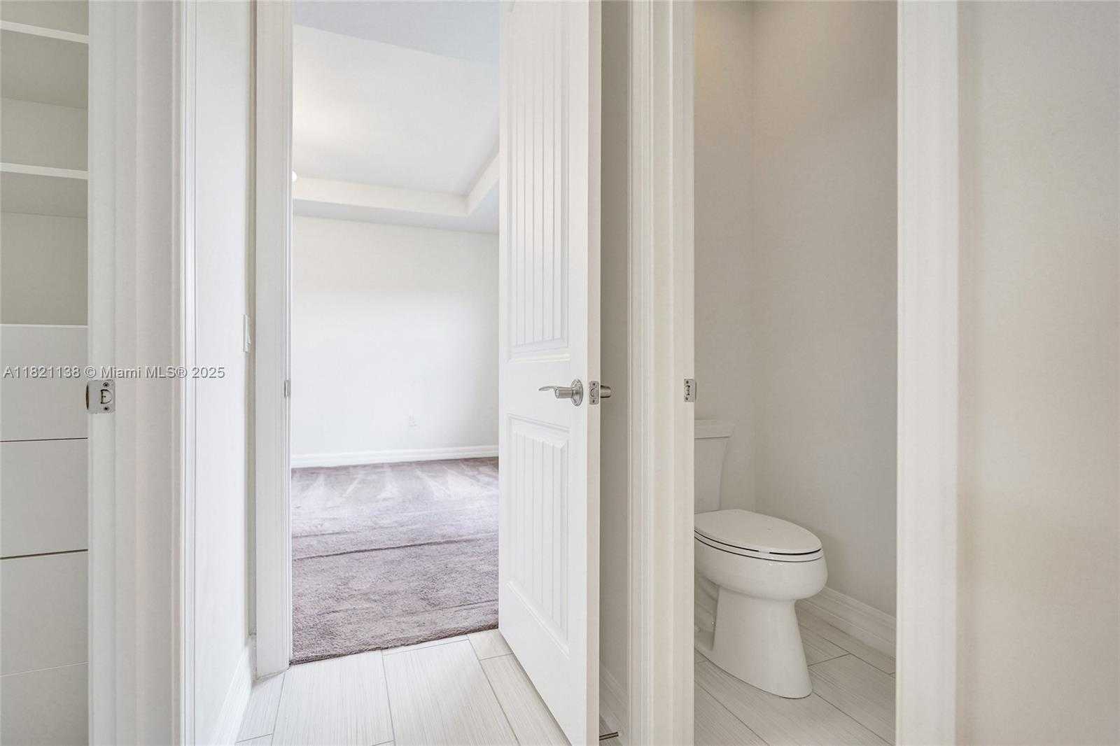 Small Image of 4833 SAN FRATELLO CIR, Lake Worth Number 41