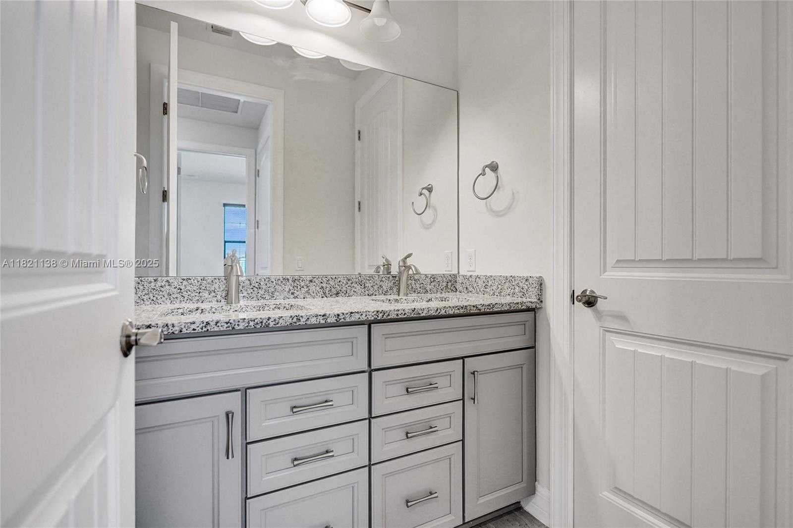 Small Image of 4833 SAN FRATELLO CIR, Lake Worth Number 6