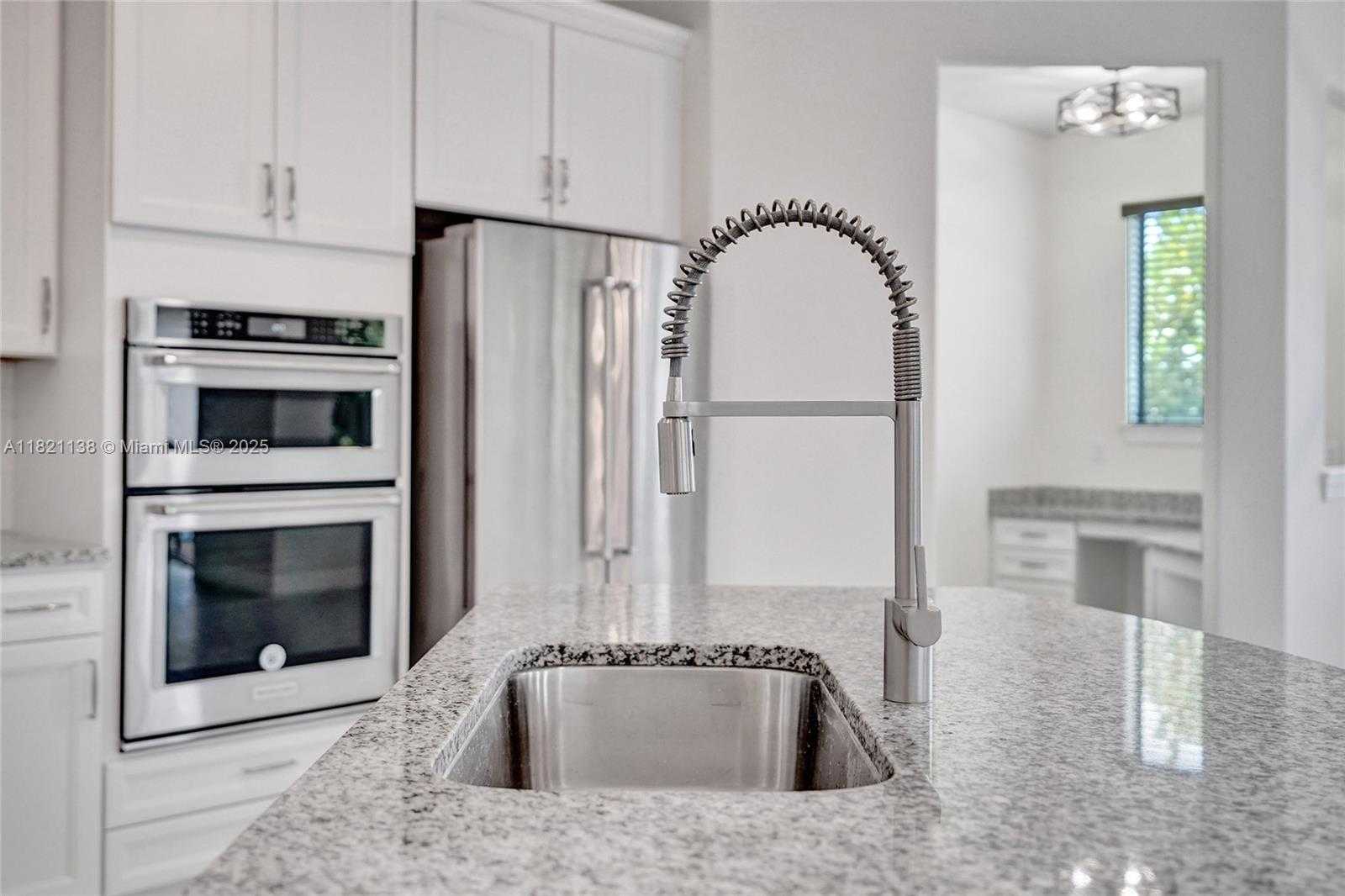 Small Image of 4833 SAN FRATELLO CIR, Lake Worth Number 64