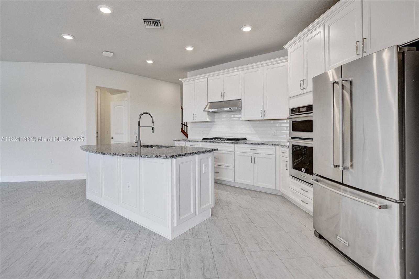 Small Image of 4833 SAN FRATELLO CIR, Lake Worth Number 68