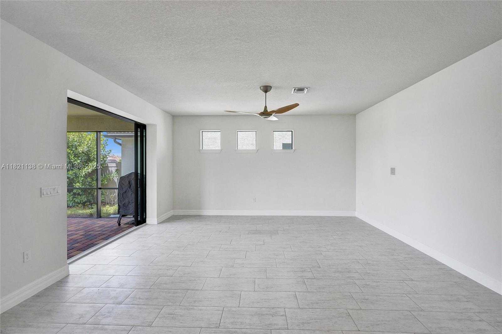 Small Image of 4833 SAN FRATELLO CIR, Lake Worth Number 80