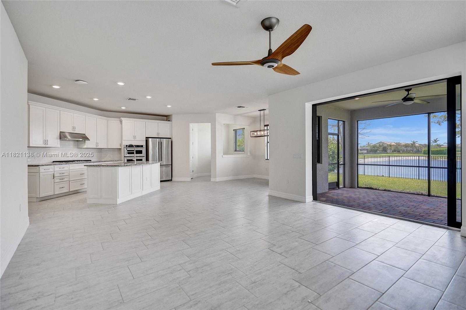Small Image of 4833 SAN FRATELLO CIR, Lake Worth Number 84