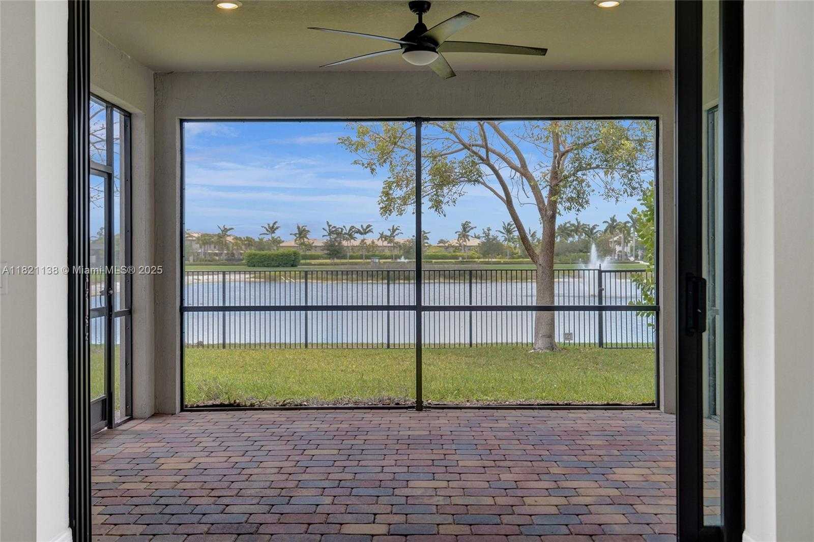 Small Image of 4833 SAN FRATELLO CIR, Lake Worth Number 86