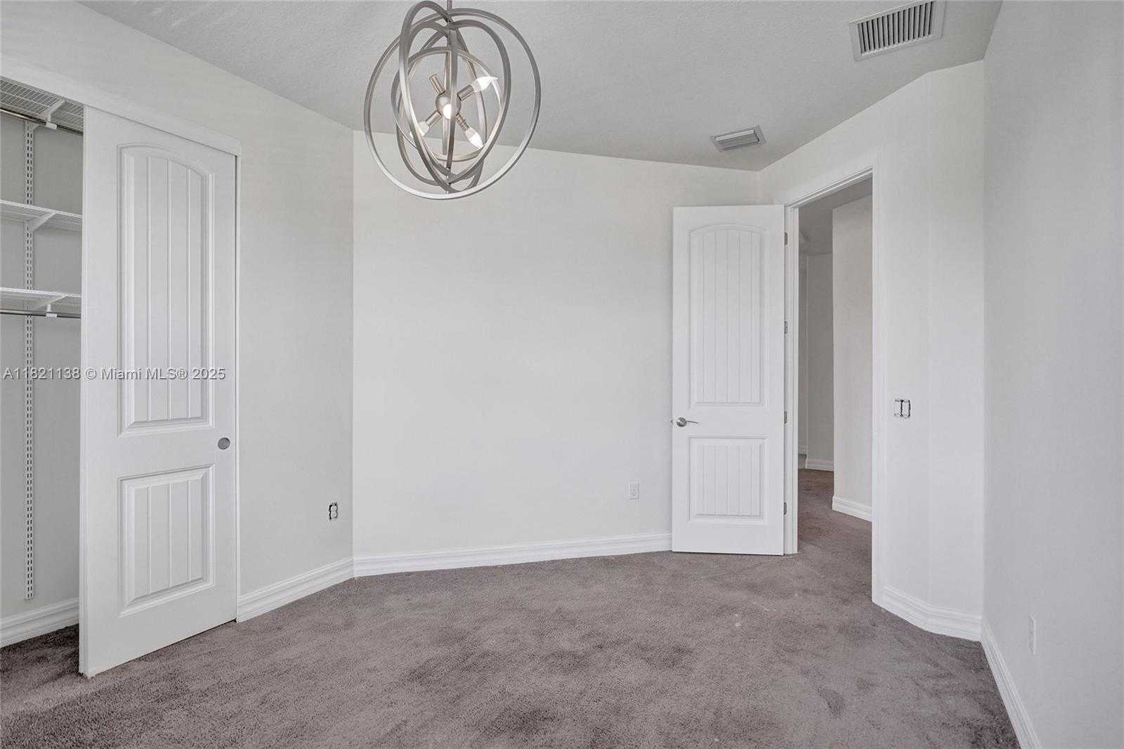 Small Image of 4833 SAN FRATELLO CIR, Lake Worth Number 9