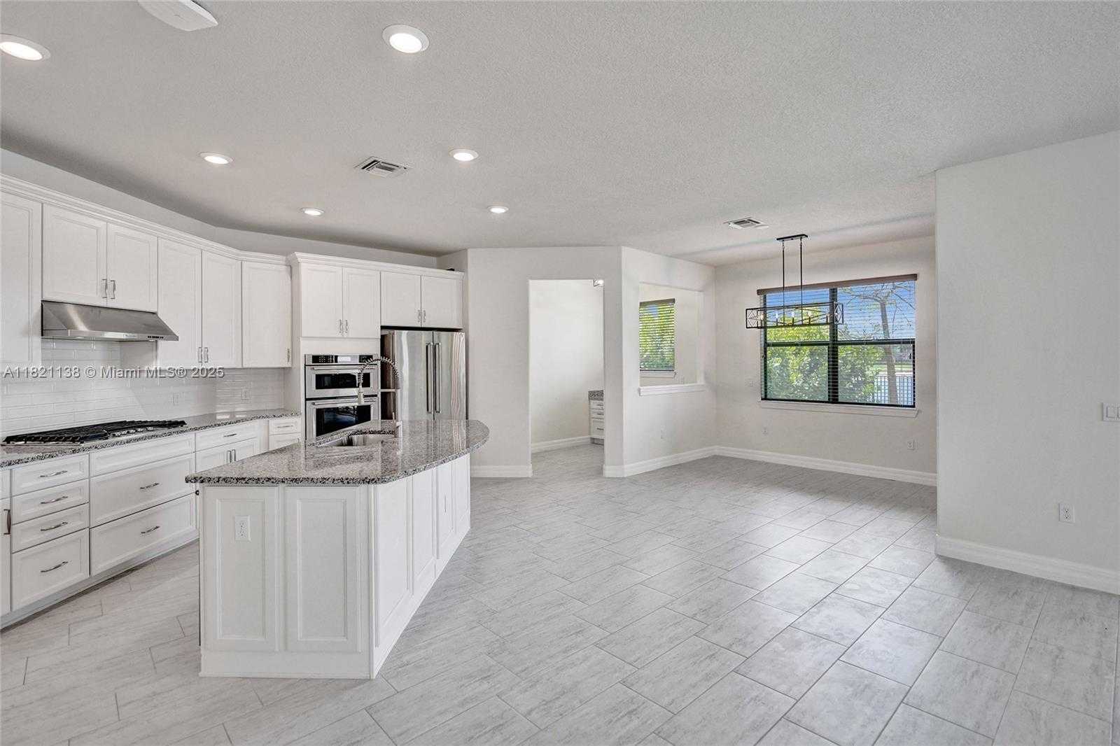 Small Image of 4833 SAN FRATELLO CIR, Lake Worth Number 98