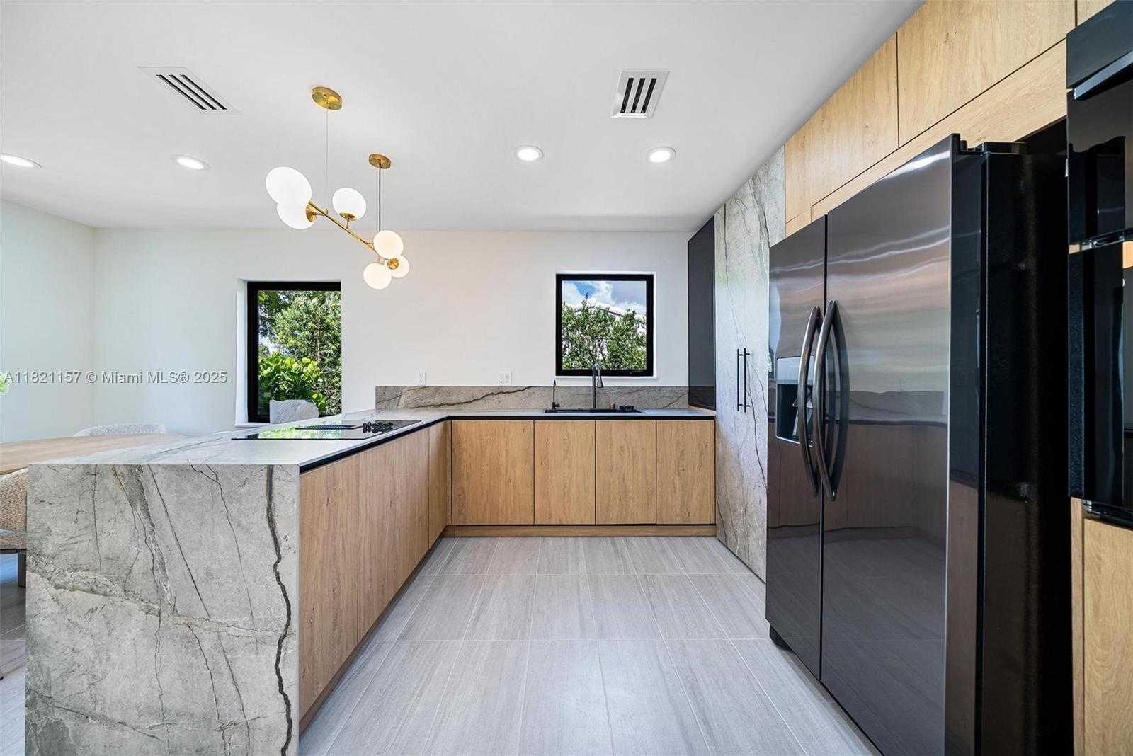 Small Image of 51 NORTH EAST 110TH ST, Miami Shores Number 4