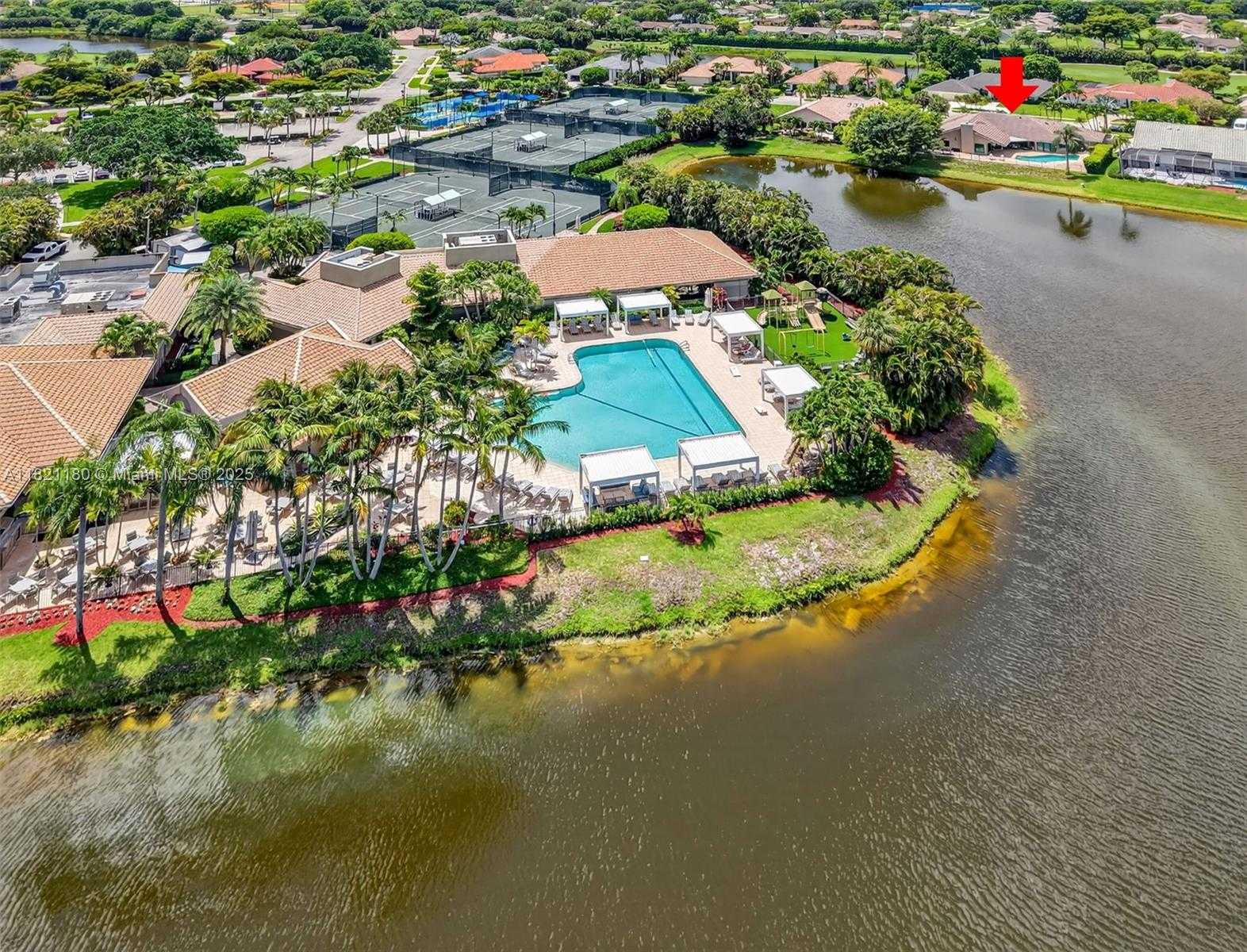 Small Image of 10755 STONEBRIDGE BLVD, Boca Raton Number 41