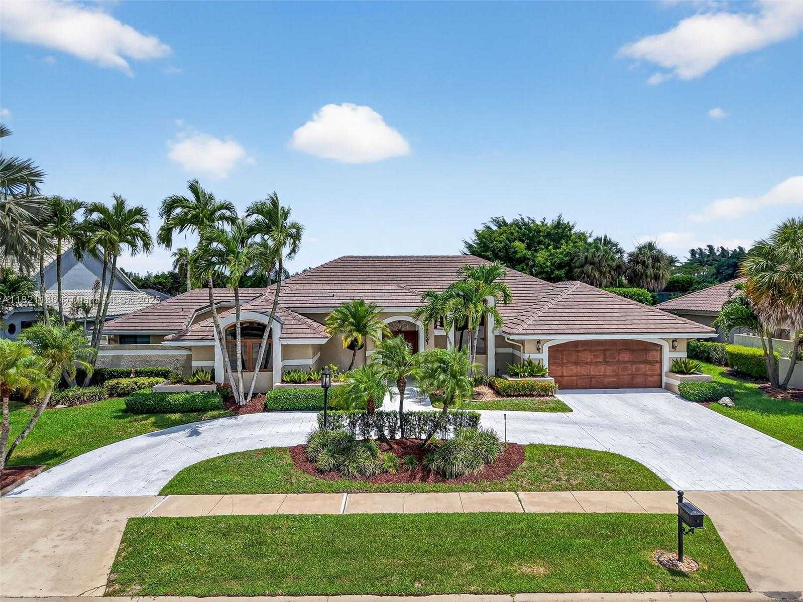 Small Image of 10755 STONEBRIDGE BLVD, Boca Raton Number 5