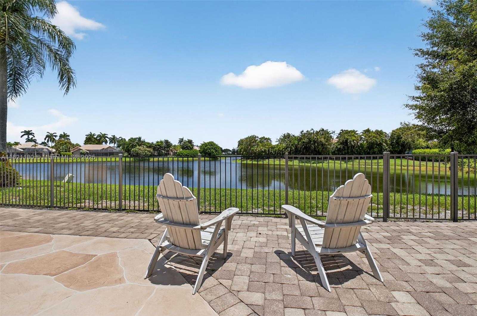 Small Image of 10755 STONEBRIDGE BLVD, Boca Raton Number 6