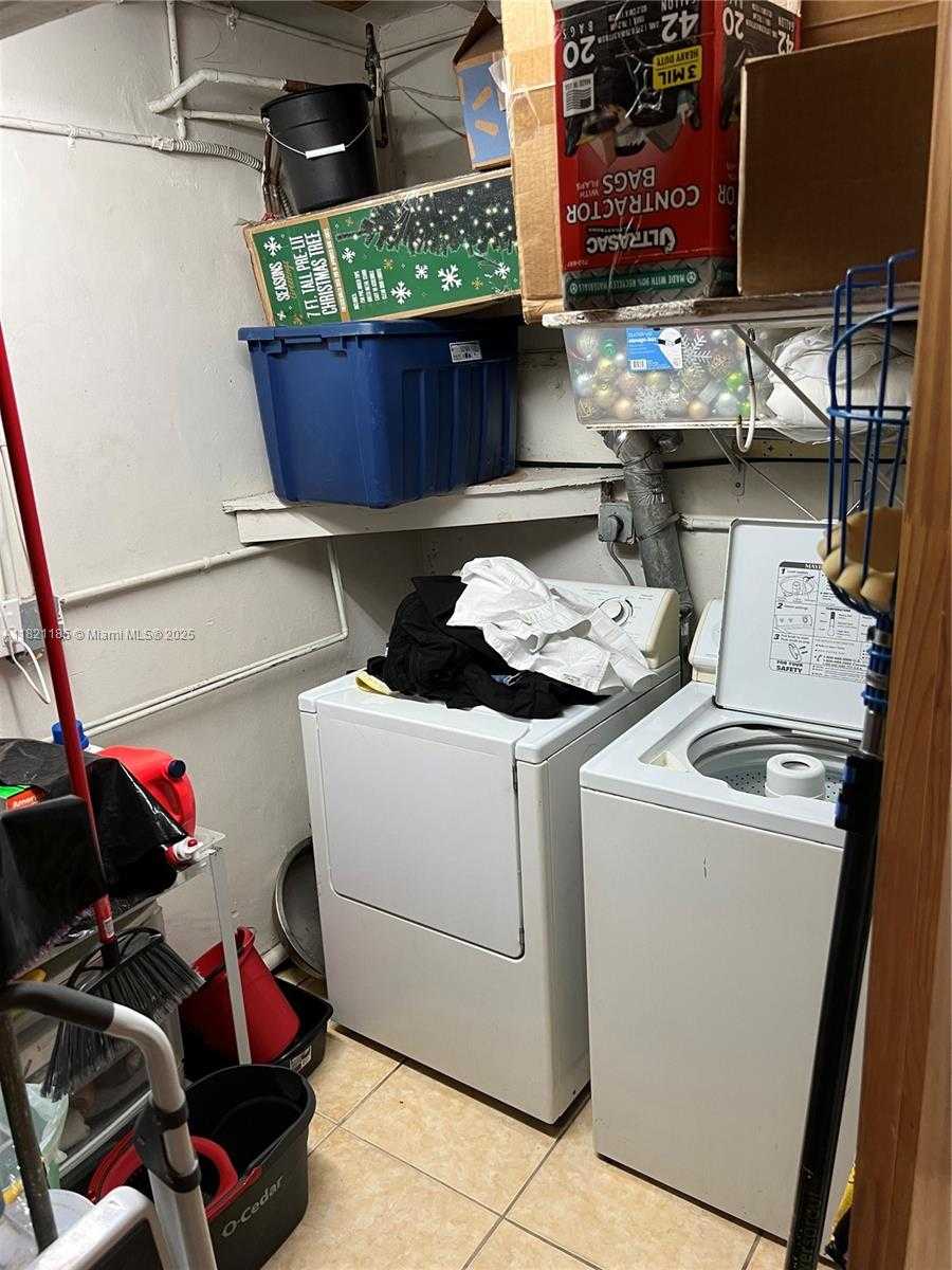 Small Image of 509 WEST 16 STREET, Hialeah Number 12