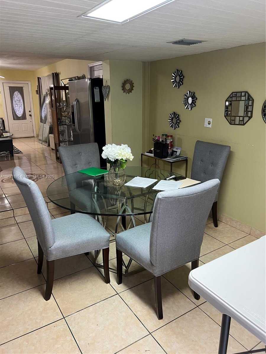 Small Image of 509 WEST 16 STREET, Hialeah Number 3