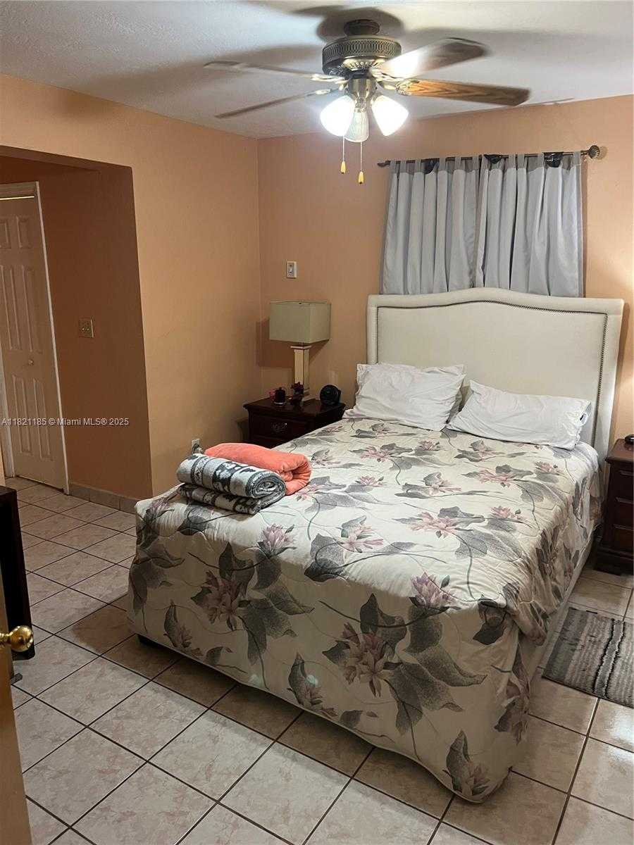 Small Image of 509 WEST 16 STREET, Hialeah Number 6