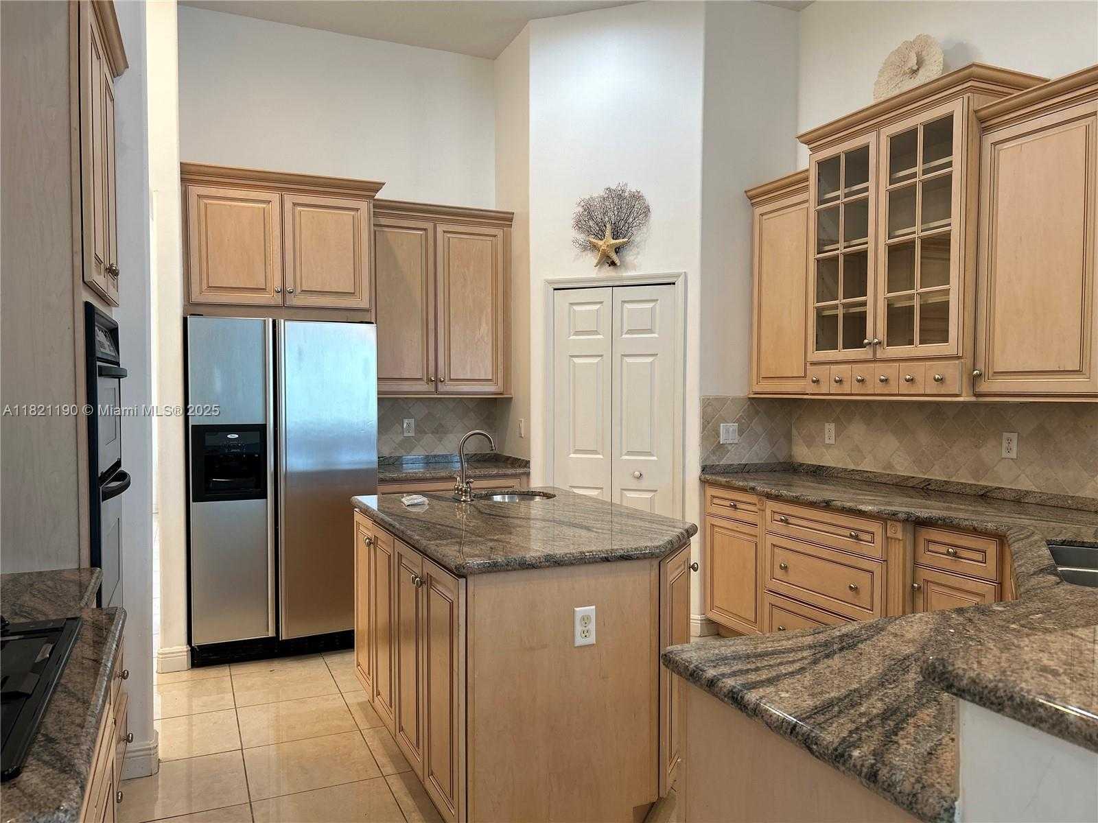 Small Image of 2640 FAIRWAYS DR, Homestead Number 12