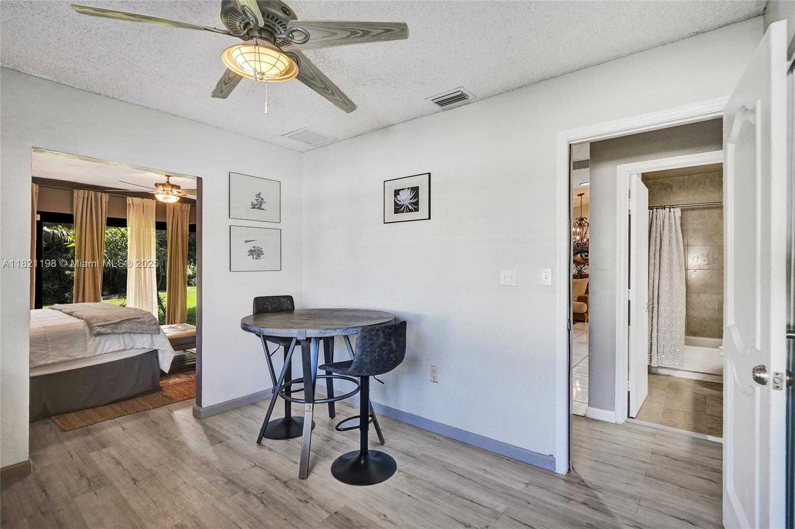 Small Image of 10030 SOUTH WEST 8TH ST, Pembroke Pines Number 23