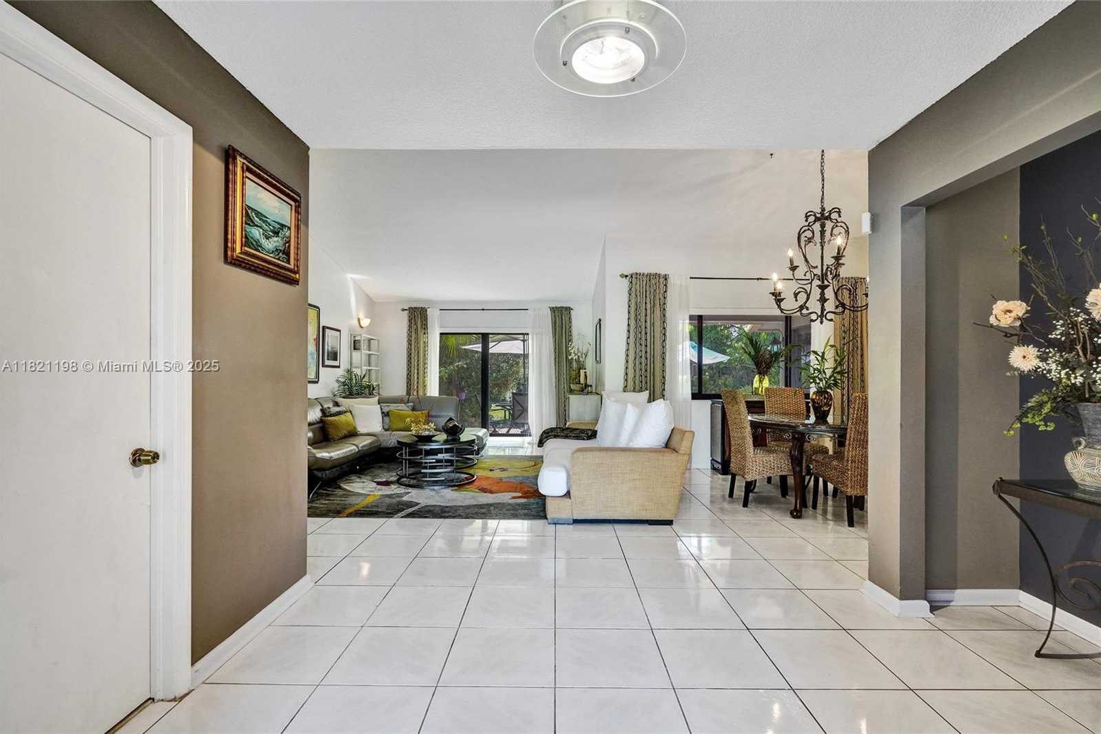 Small Image of 10030 SOUTH WEST 8TH ST, Pembroke Pines Number 5