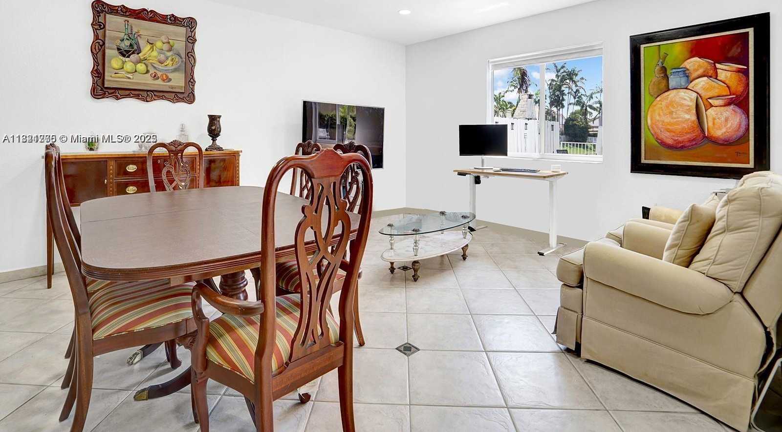 Small Image of 5343 NORTH WEST 111TH CT, Doral Number 12