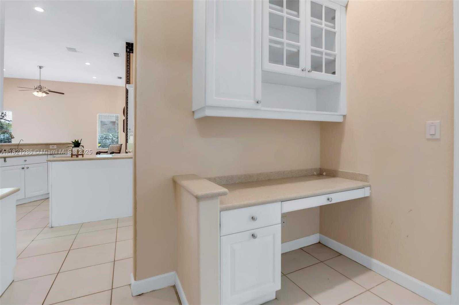 Small Image of 1925 NORTH WEST 167TH TER, Pembroke Pines Number 34