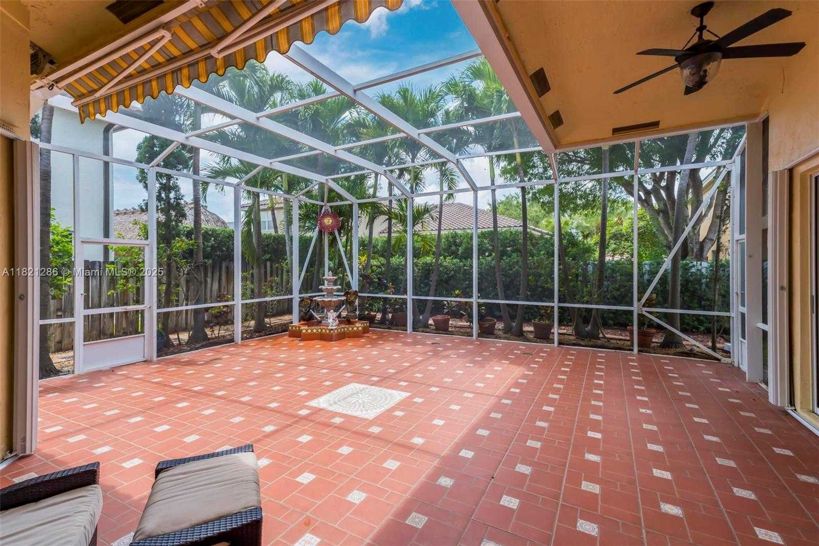 Small Image of 1925 NORTH WEST 167TH TER, Pembroke Pines Number 42