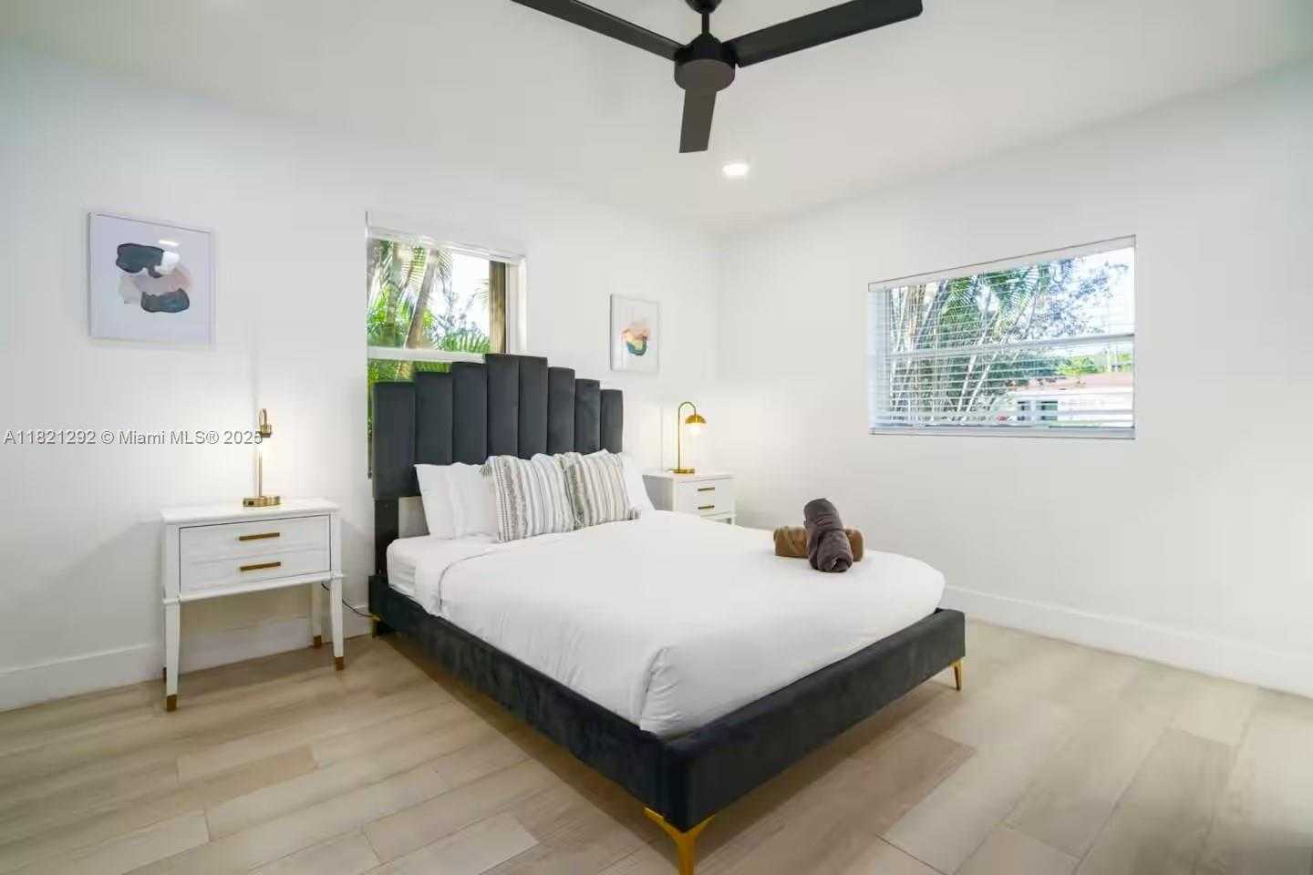 Small Image of 1244 GARFIELD ST, Hollywood Number 29