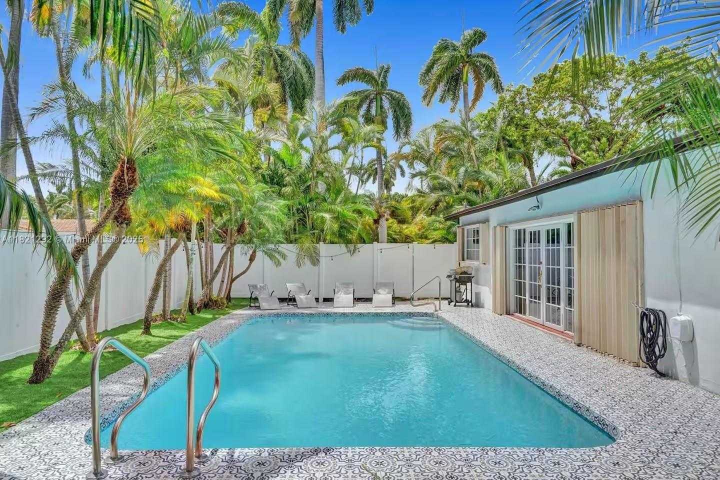 Small Image of 1244 GARFIELD ST, Hollywood Number 50