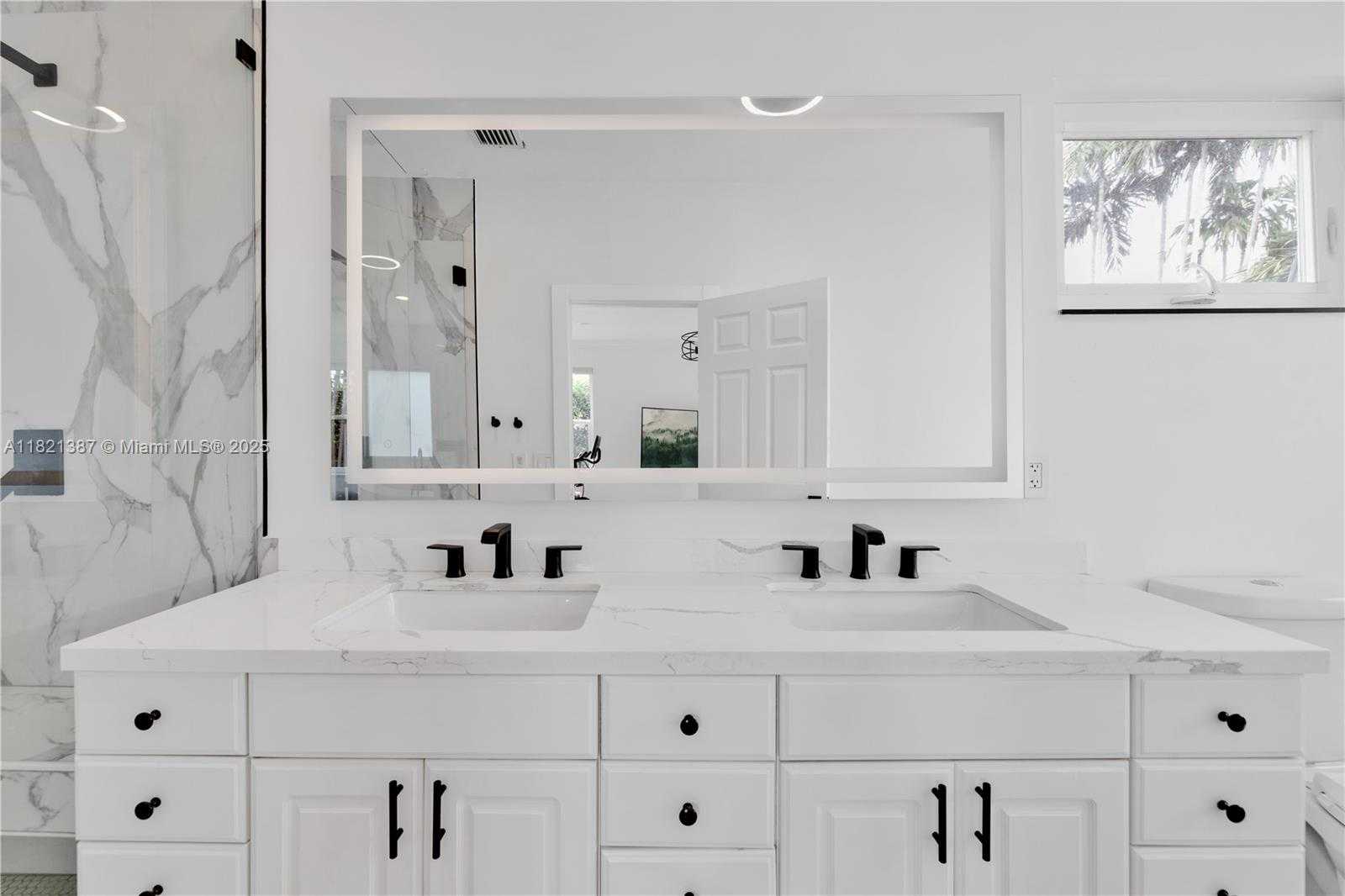 Small Image of 7431 COQUINA DR, North Bay Village Number 11