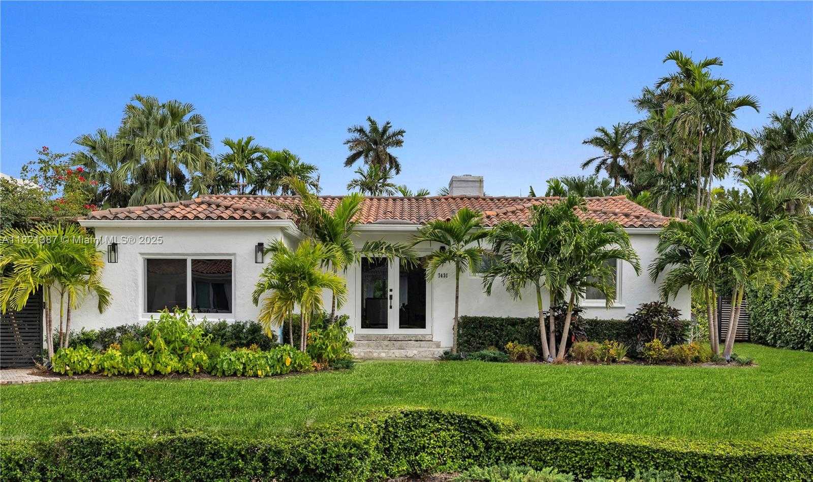 Small Image of 7431 COQUINA DR, North Bay Village Number 17